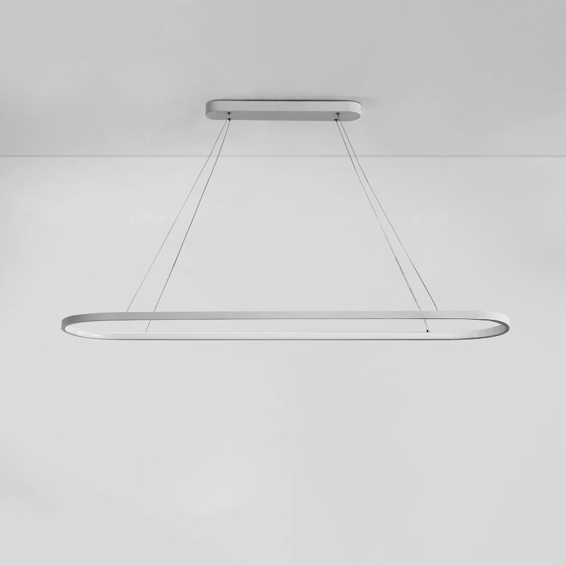 Metal Oval Shape Flush Ceiling Light Modern Style 1-Light Flush Mount Lighting Fixtures