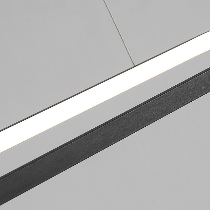 Metal Oval Shape Flush Ceiling Light Modern Style 1-Light Flush Mount Lighting Fixtures