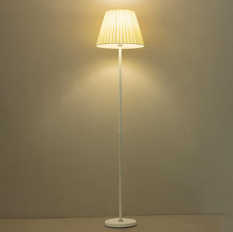 Fabric Floor Standing Lamp Simplicity Style Floor Light for Bedroom