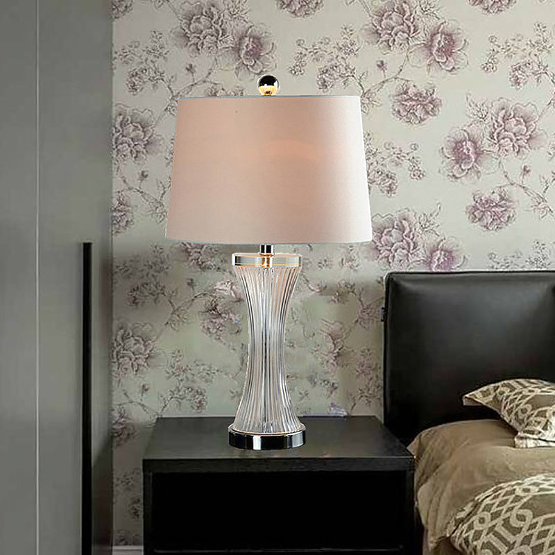 1 tête de salon lampe de table Simplicité Blanc / Black Desk Light With Barrel Fabric Obelle