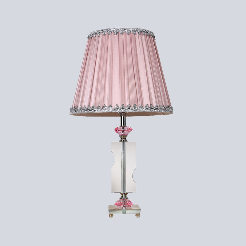 1 tête de salon de bureau modernisme modernisme table rose clair avec une teinte en tissu plissé
