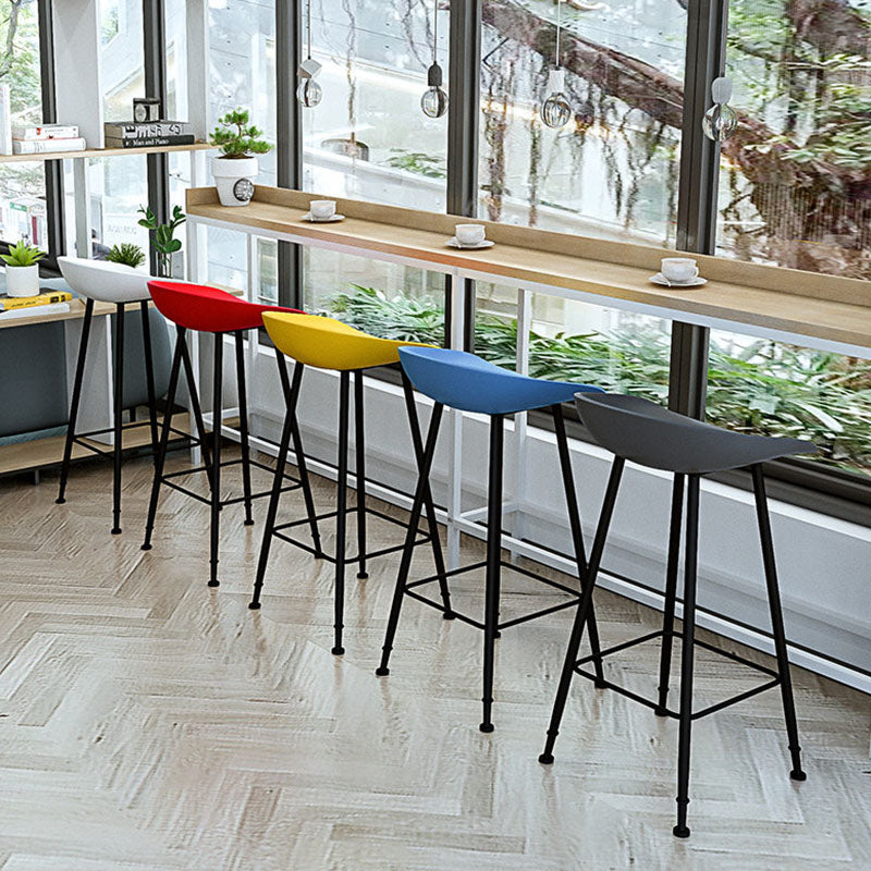 Contemporary Matte Finish Metal Barstool Home Footrest Stool