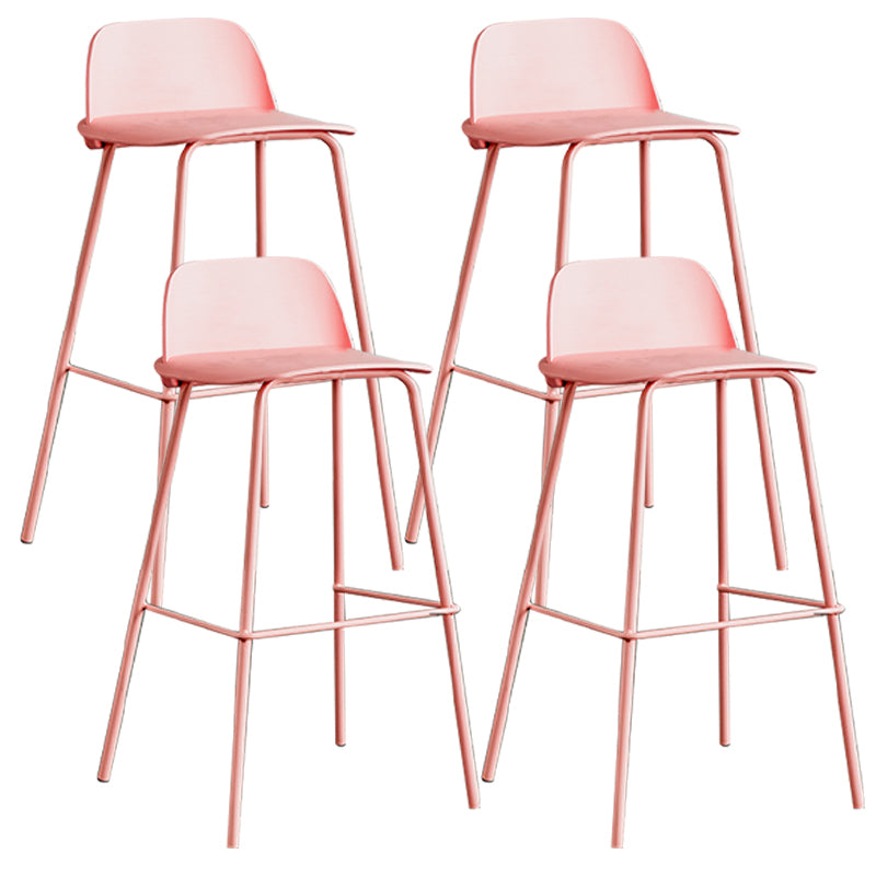 Scandinavian Footrest Metal Barstool Matte Finish Coffee Shop Stool