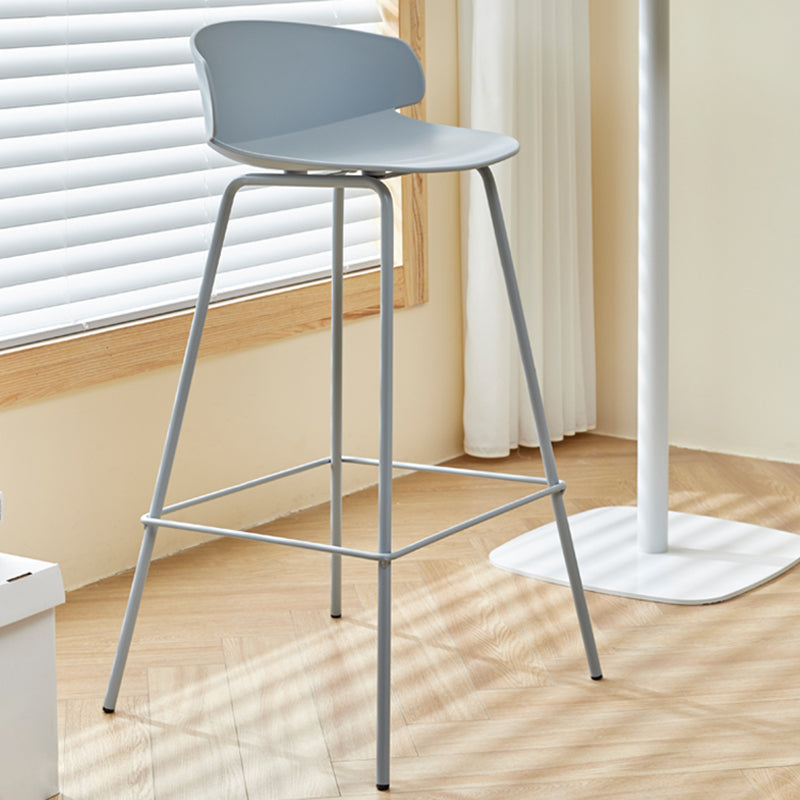 Scandinavian Matte Finish Metal Bar Stool Milk Tea Shop Footrest Stool