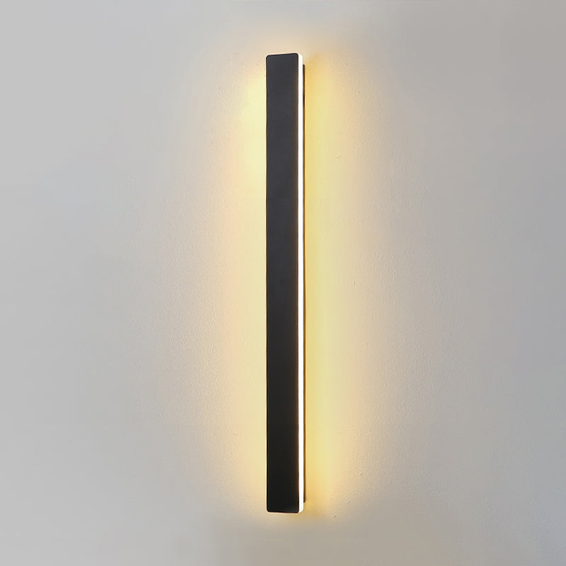Metal Straight Wall Light Modern Style LED Wall Sconce for Living Room