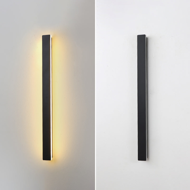 Metal Straight Wall Light Modern Style LED Wall Sconce for Living Room