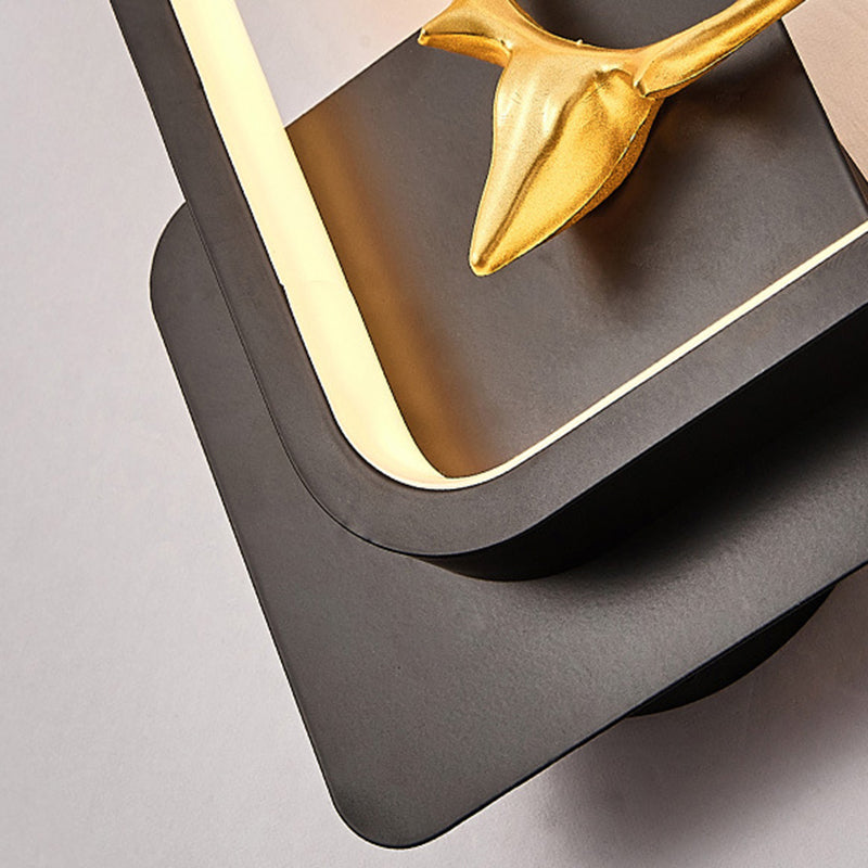 Metal Geometric Shape Wall Mount Lighting Modern Style 1-Light Wall Mounted Light Fixture