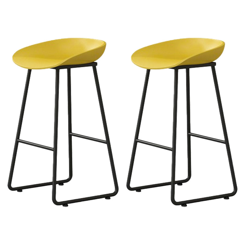 Modern Milk Tea Shop Footrest Barstool Matte Finish Plastic Stool