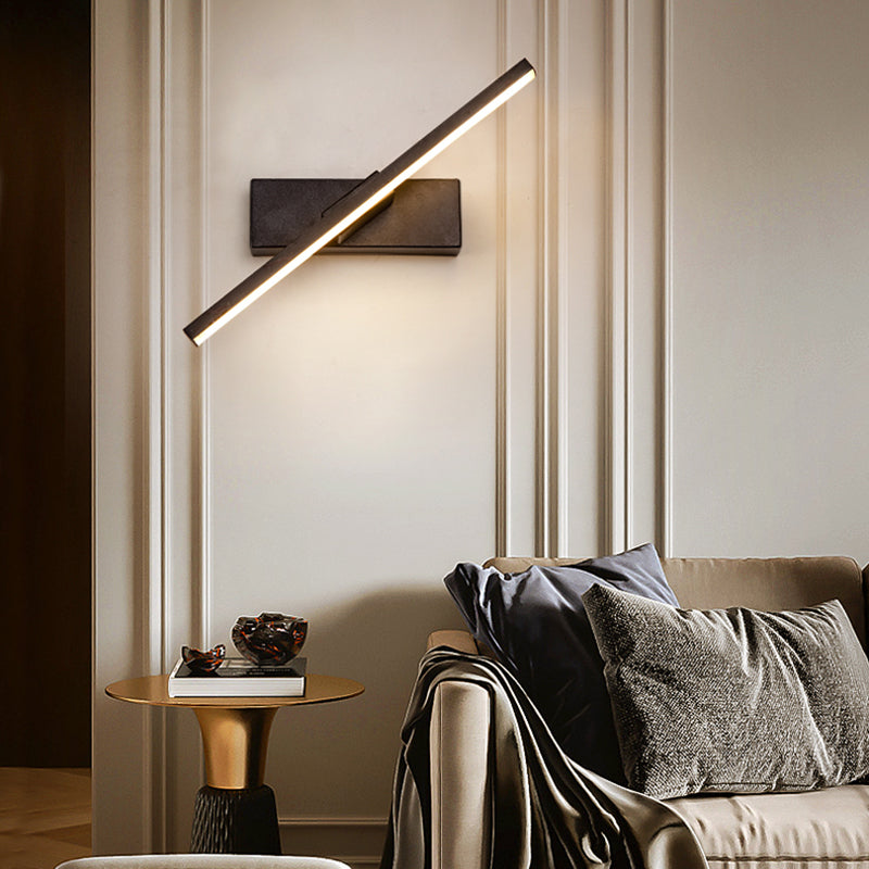 Modern Style Metal Wall Light Strip Rotatable LED Wall Sconce for Bedroom