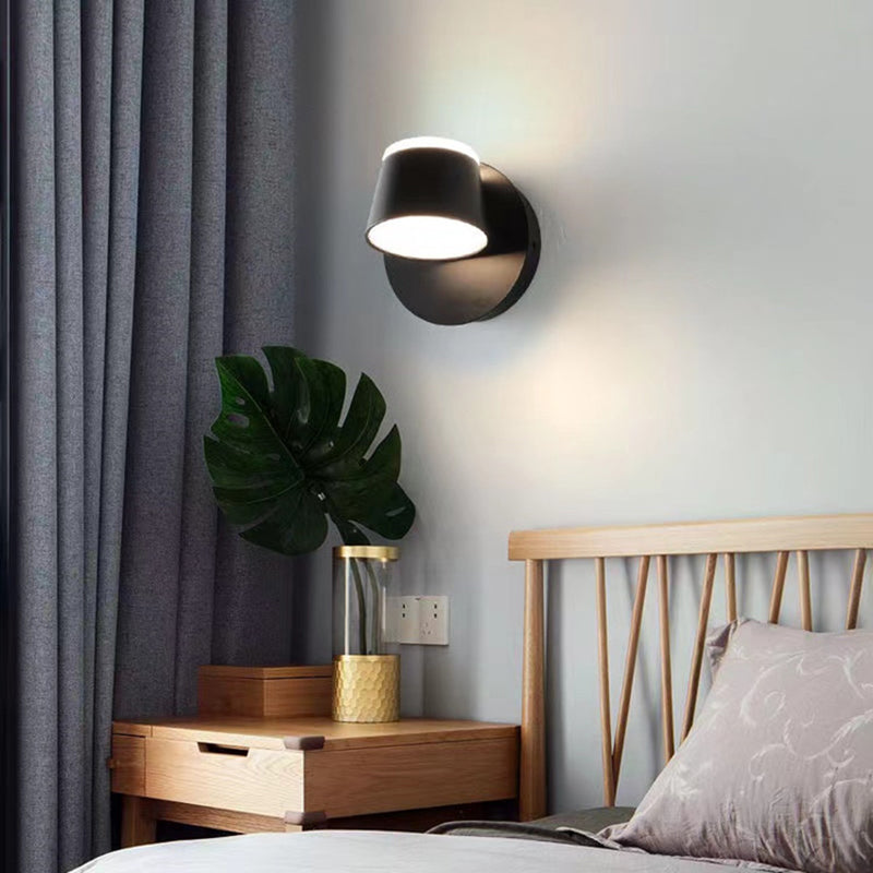 Modern Style Wall Mount Light LED Wall Sconce Light with Plastic for Living Room