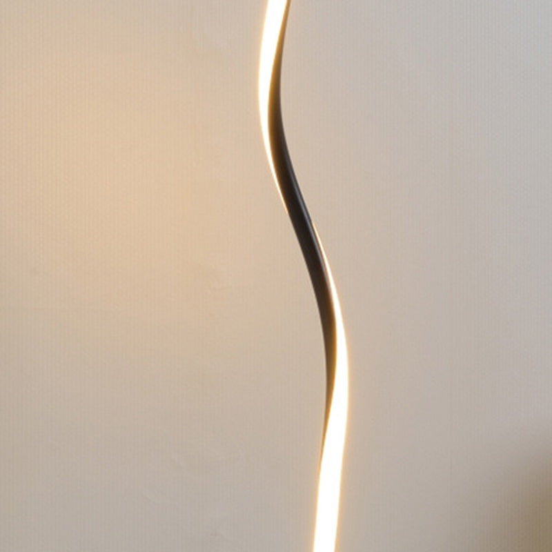 Twist Metal Floor Light Modern Style 1 Light Floor Light Fixtures