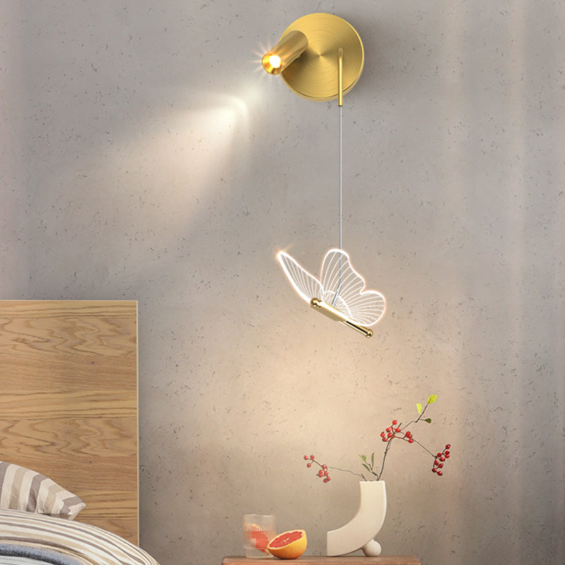 Metal Unique Shape Wall Light Modern Style Multi-Lights Wall Mount Light Fixture in Gold