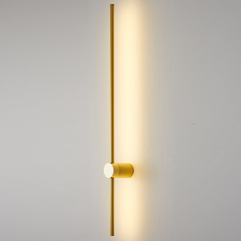 Minimalist Metal Wall Light Straight Rotatable 1 Light Wall Sconce for Bedroom
