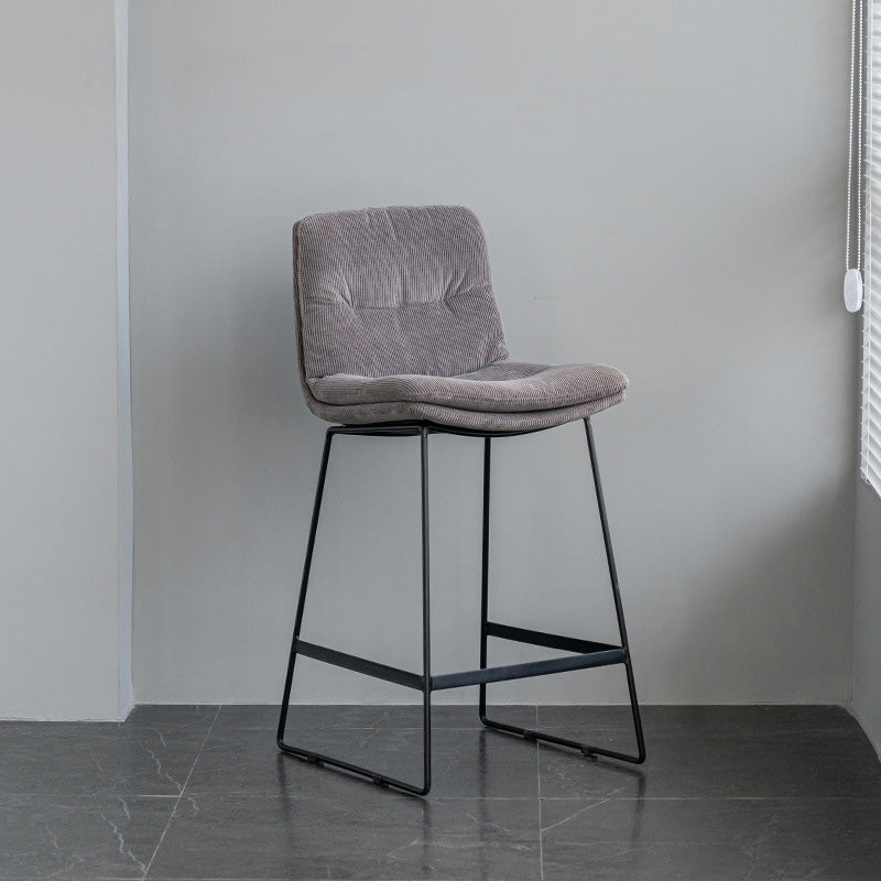 Scandinavian Armless Beauty Salon Stool Matte Finish Upholstered Bar Stools