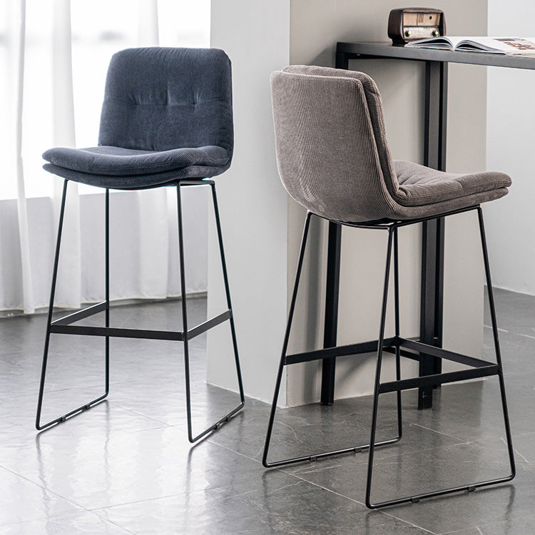 Scandinavian Armless Beauty Salon Stool Matte Finish Upholstered Bar Stools