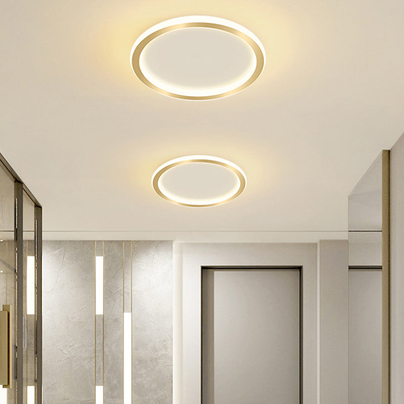 Circle Aluminum Ceiling Mounted Fixture Nordic LED Close to Ceiling Lamp