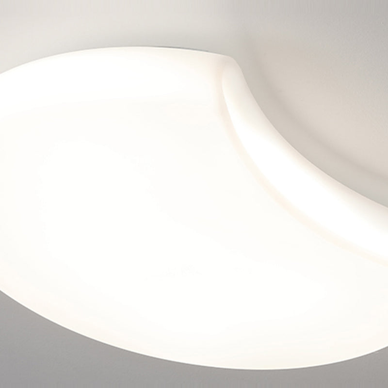 Modern Style Moon Shade Ceiling Lamp Plastic 1 Headed Ceiling Lighting for Restaurant