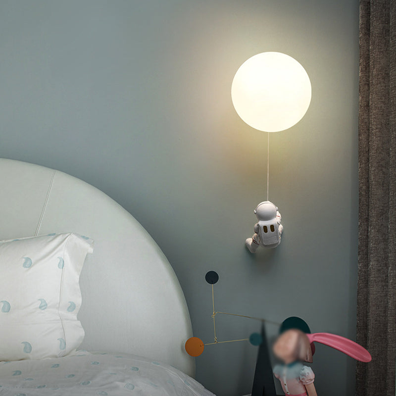 Modern Style Wall Mount Light 1-Light LED Wall Sconce Light with Glass Shade for Bedside