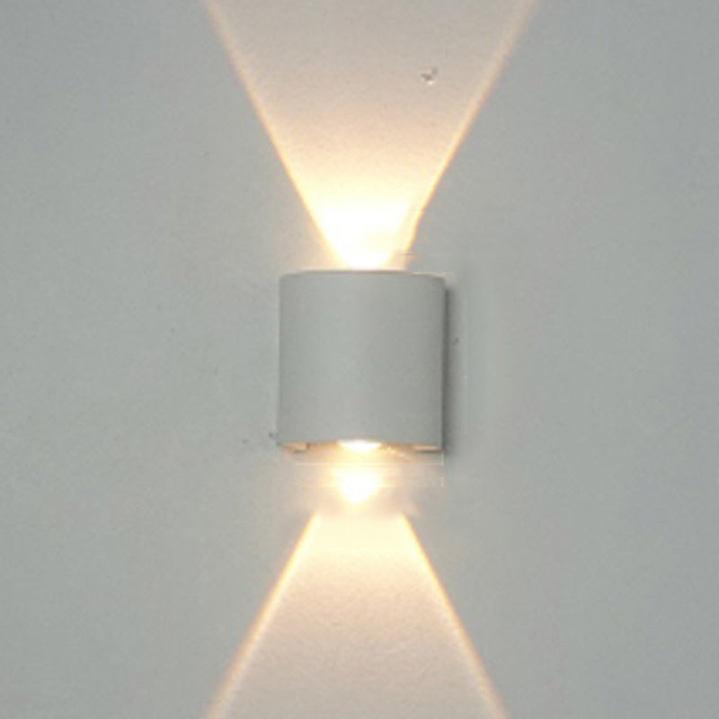 Nordic Style Iron Wall Light Modern Waterproof LED Wall Lamp for Corridor