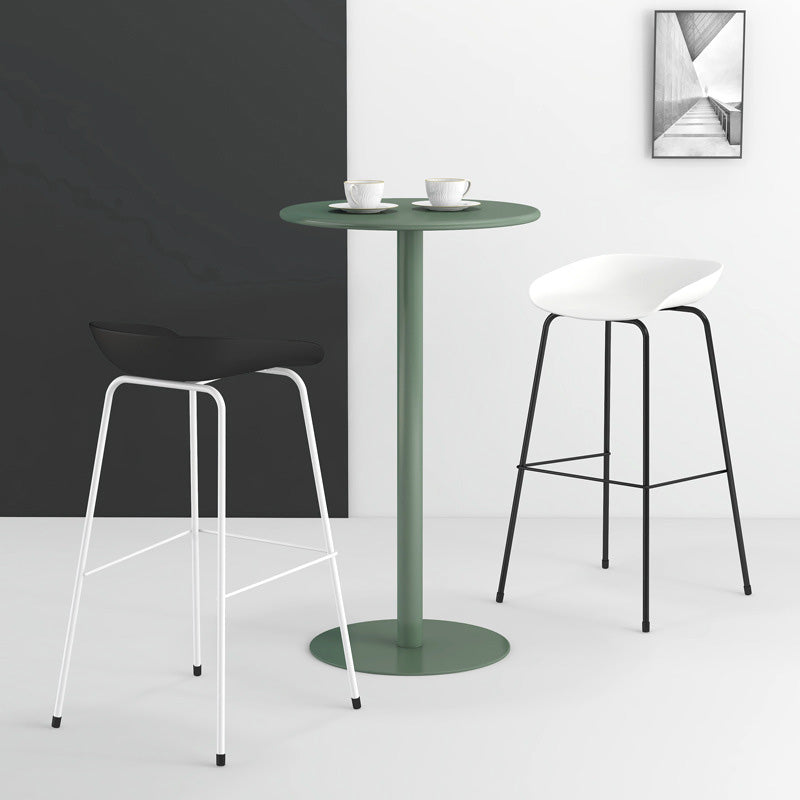 Contemporary Style Bar-stool Plastic Counter Bar Stool with Metal Legs for Kitchen