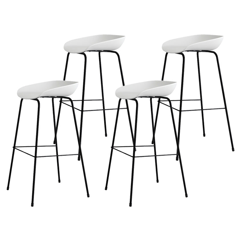 Contemporary Style Bar-stool Plastic Counter Bar Stool with Metal Legs for Kitchen