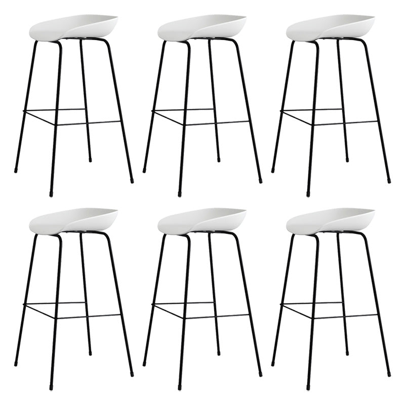 Contemporary Style Bar-stool Plastic Counter Bar Stool with Metal Legs for Kitchen