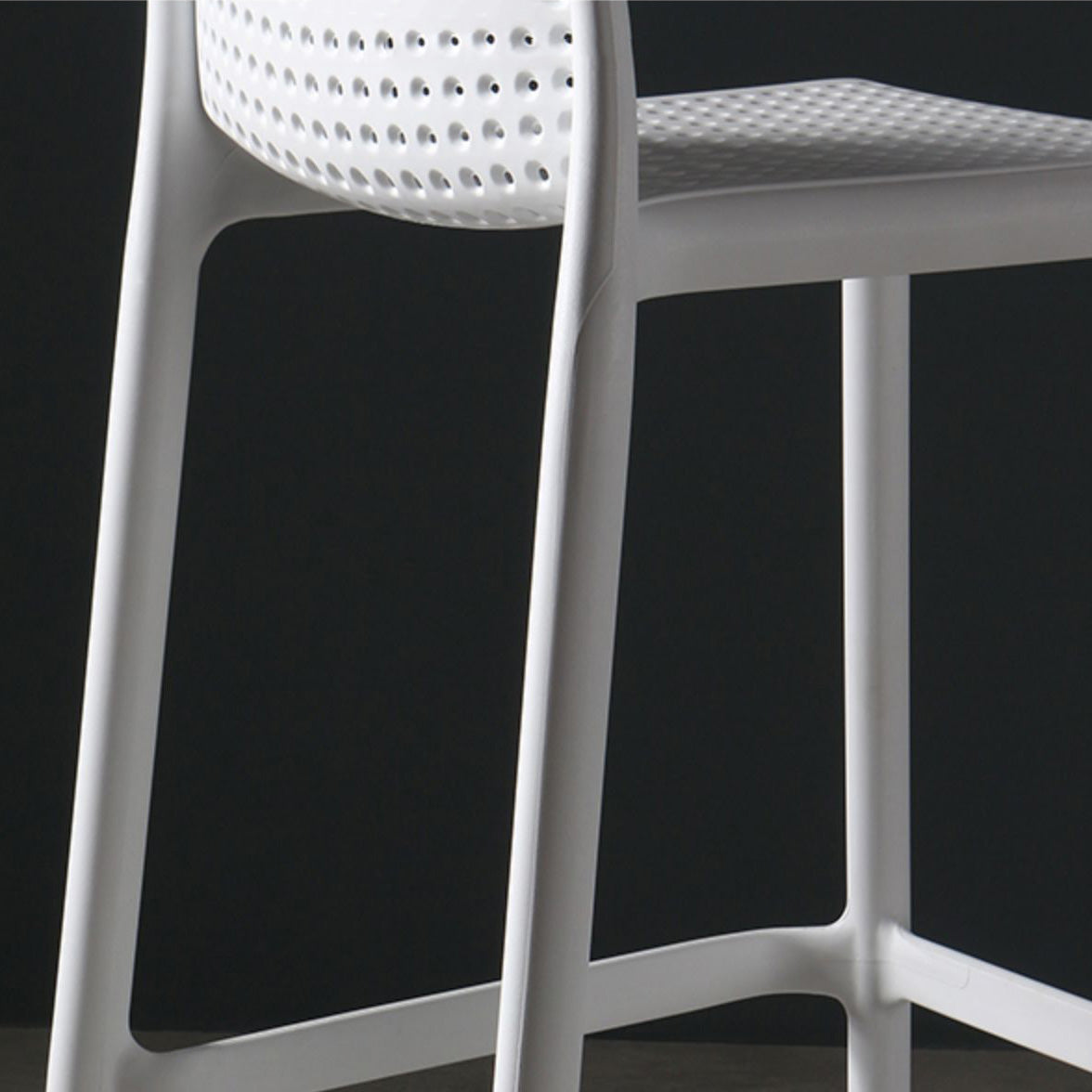 Nordic Style Bar-stool Plastic Counter Bar Stool with Plastic Legs for Kitchen