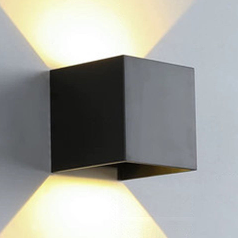 Geometry Shape Wall Lighting Modern Style Metal 2 Lights Sconce Lamp for Living Room