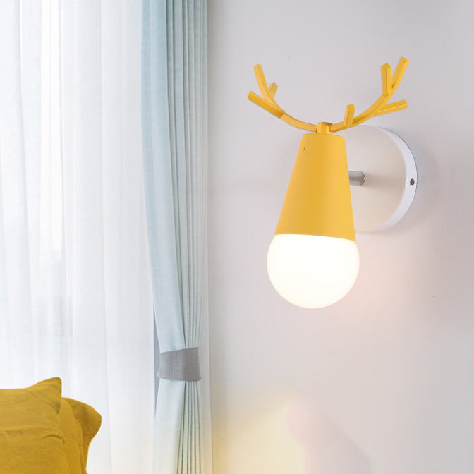 Multi Light Unique Wall Sconce Modern Style Metal Wall Lighting for Bedroom