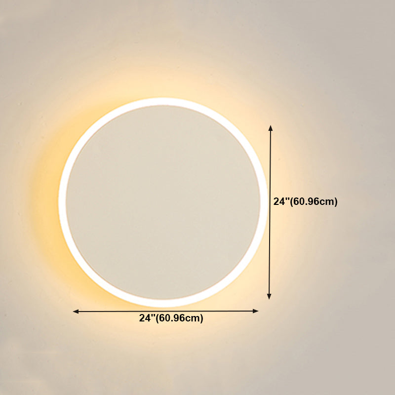 Round Shape Metal Wall Light Modern Style 1 Light Wall Mount Light in White