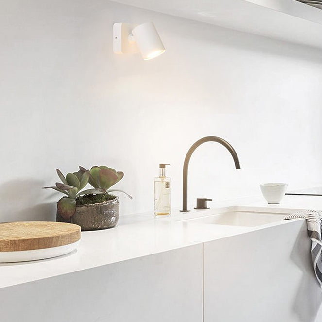 Nordic Style Aluminum Wall Light Cylindrical Wall Lamp with Metal Shade for Bedroom