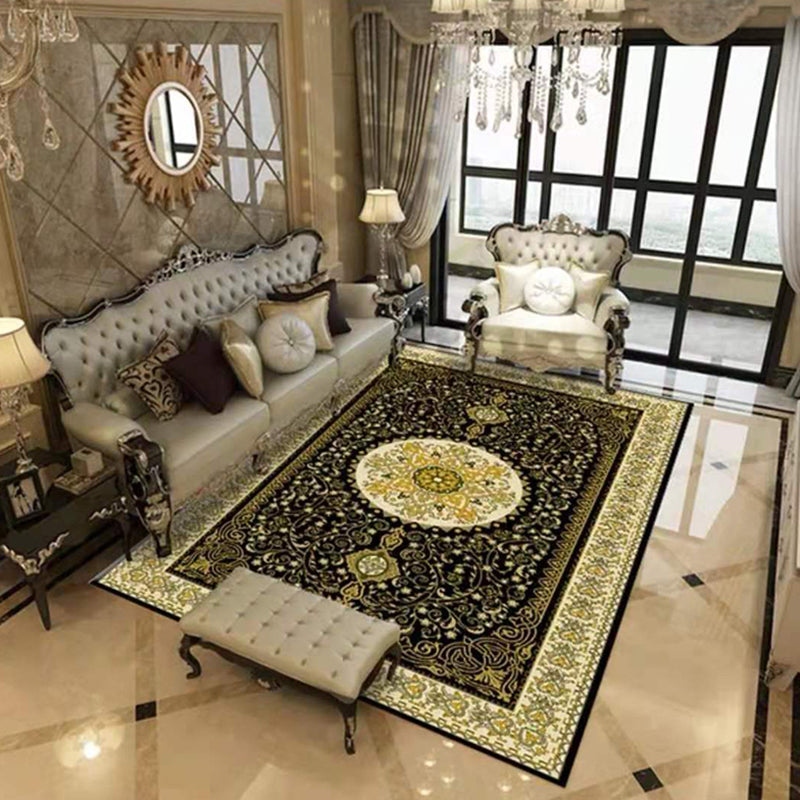 Wine Red Graphic Rug Polyester Luxury Rug Stain Resistant Rug for Drawing Room
