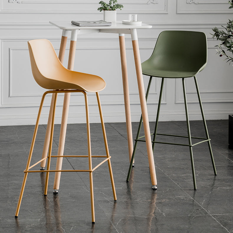 Modern Style Bar-stool Plastic Counter Bar Stool with Metal Legs