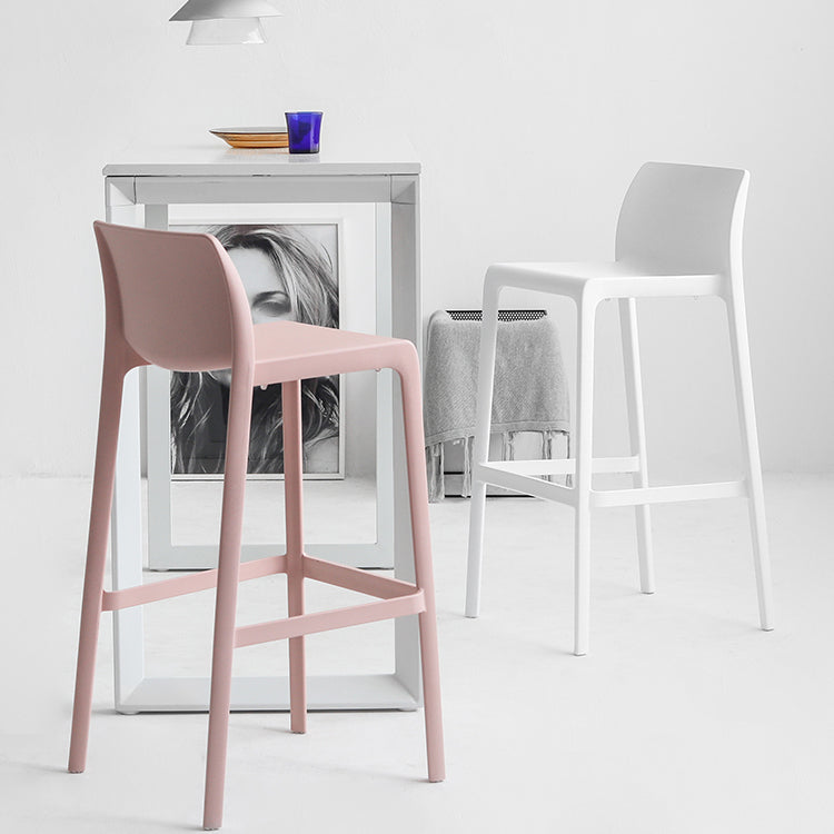Contemporary Stackable Bar-stool Plastic Counter Bar Stool with Plastic Legs for Home