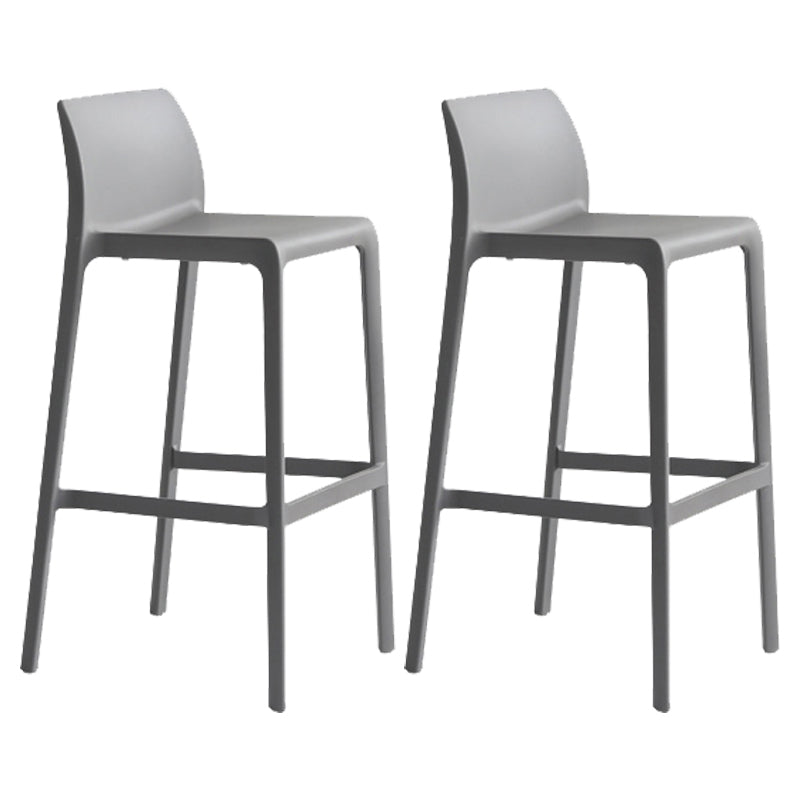 Contemporary Stackable Bar-stool Plastic Counter Bar Stool with Plastic Legs for Home