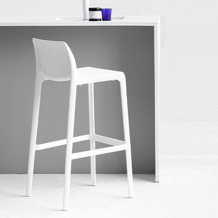 Contemporary Stackable Bar-stool Plastic Counter Bar Stool with Plastic Legs for Home