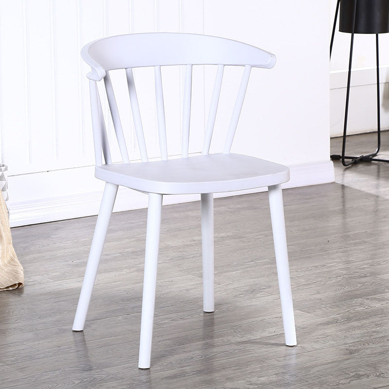 Scandinavian Plastic Side Chair Windsor Back Indoor-Outdoor Chair