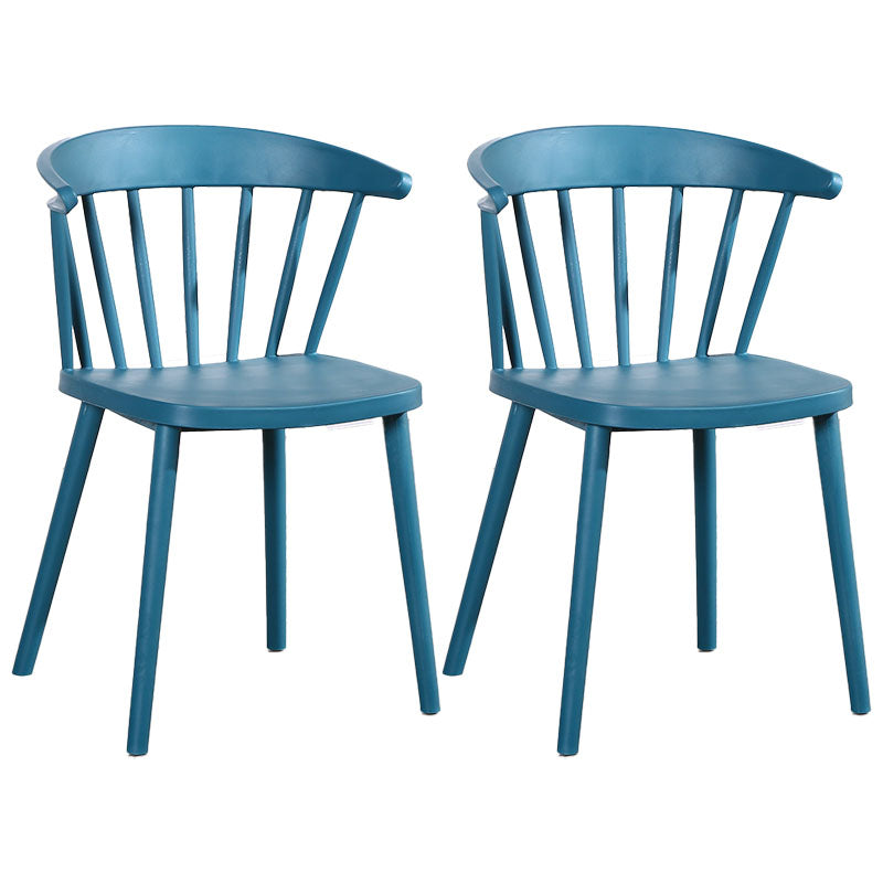 Scandinavian Plastic Side Chair Windsor Back Indoor-Outdoor Chair