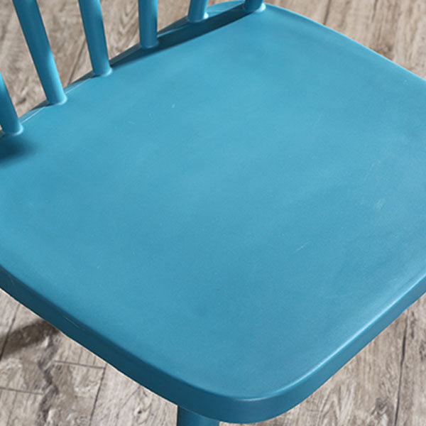 Scandinavian Plastic Side Chair Windsor Back Indoor-Outdoor Chair