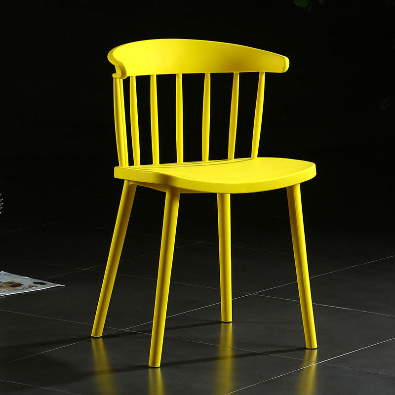 Scandinavian Plastic Side Chair Windsor Back Indoor-Outdoor Chair
