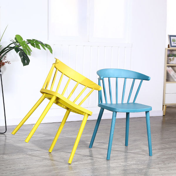 Scandinavian Plastic Side Chair Windsor Back Indoor-Outdoor Chair