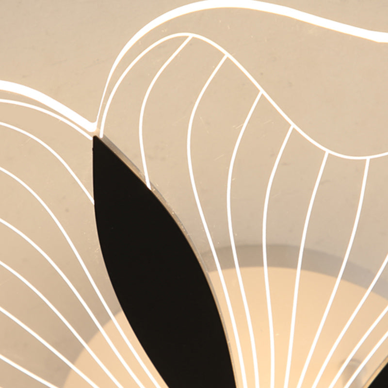 Metal Flower Shape Flush Ceiling Light Modern Style 1 Light Flush Mount Lighting