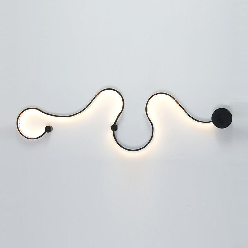 Simplicity Curvaceous Wall Sconce Light Living Room Background LED Wall Light