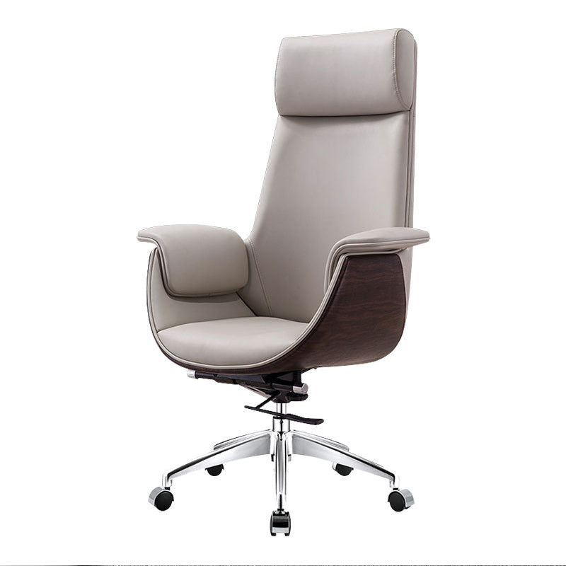 Modern Leather Executive Chair Adjustable Tilt Mechanism Swivel Office Chair
