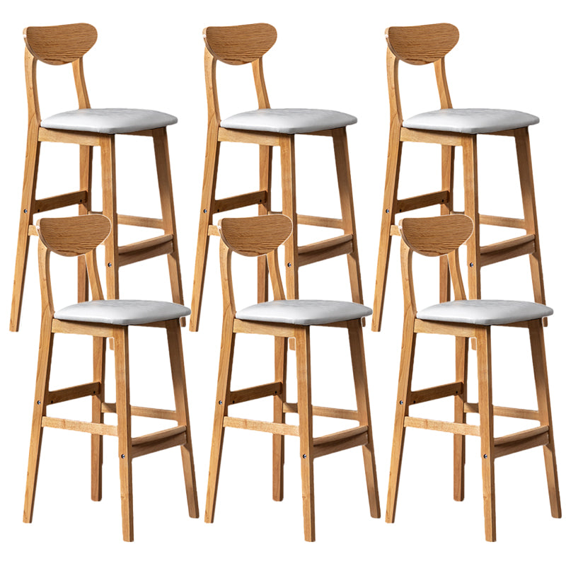 Rubberwood Coffee Shop Scandinavian Stool Matte Finish Upholstered Bar Stools