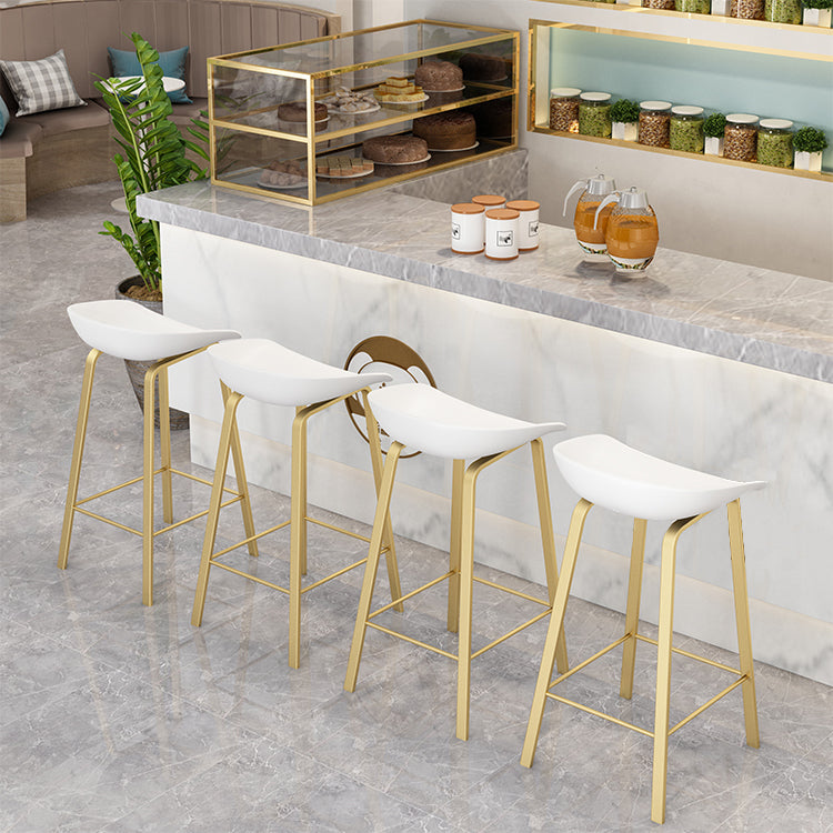 Modern Armless Backrest Counter Stool Iron Cafe Bar Stool with Acrylic Seat