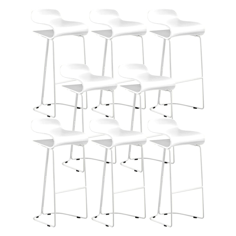 Contemporary Bar Stool Plastic Counter Bar Stool with Metal Legs