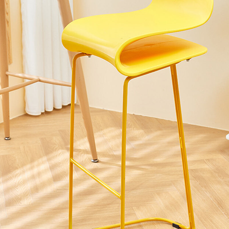 Contemporary Bar Stool Plastic Counter Bar Stool with Metal Legs