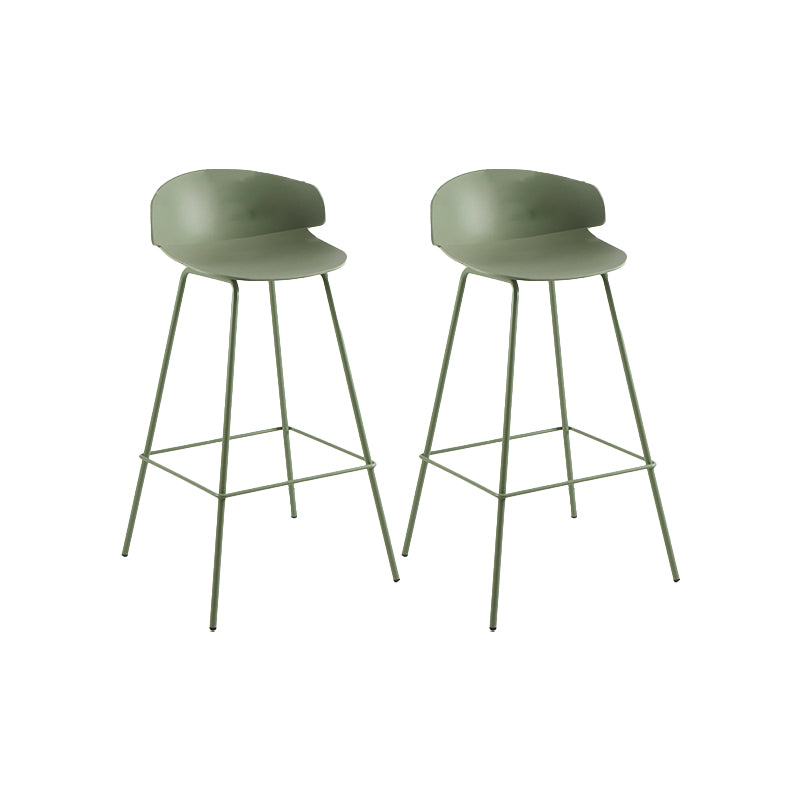 Contemporary Style Bar Stool Plastic Counter Bar Stool with Metal Legs