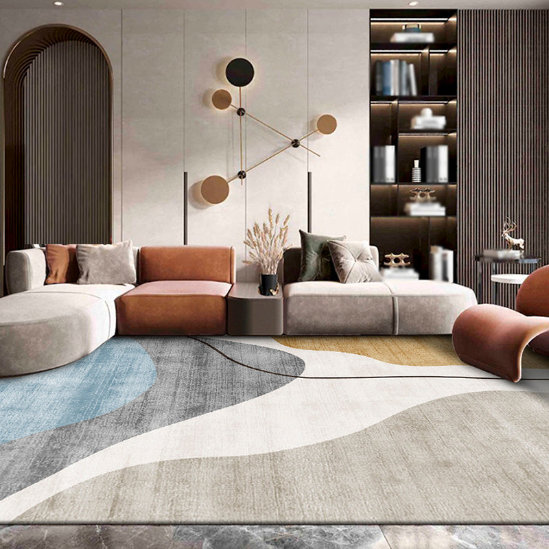 Brown Modern Rug Polyester Triangle Area Rug Stain Resistant Rug for Home Decor